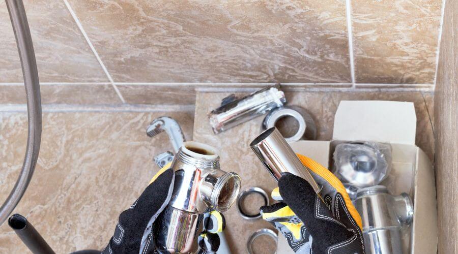 Professional gutter cleaning in Rudd, IA